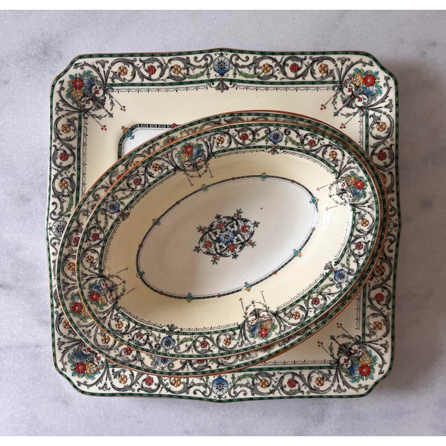 Royal Worcester 'Chantilly' Pattern Serving Bowls - Set of 2 For Sale - Image 11 of 11