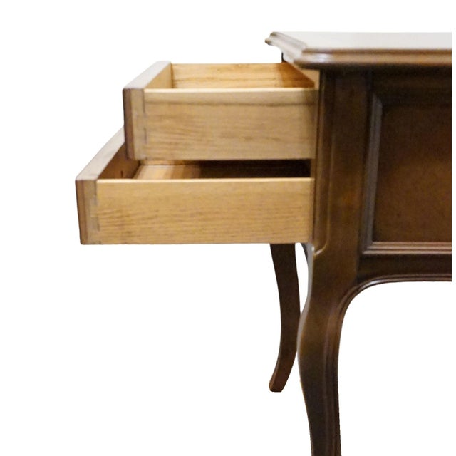 Hekman Furniture Pecan Italian Provincial 22" Accent End Table For Sale In Kansas City - Image 6 of 11