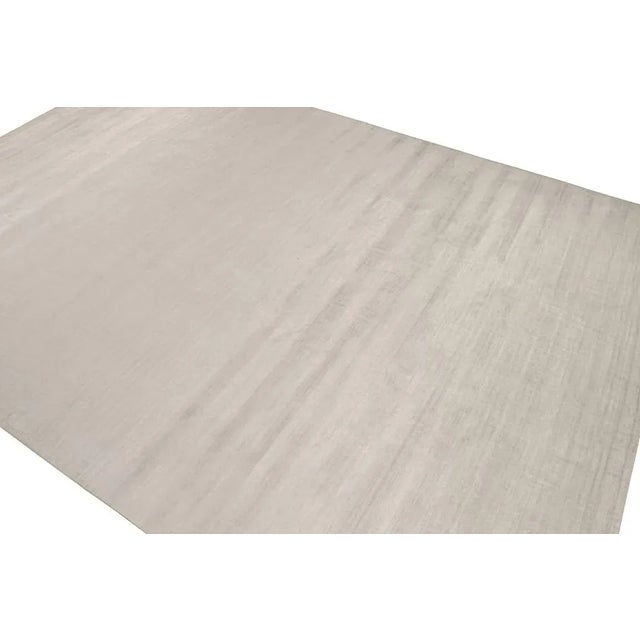 Rug & Kilim 2010s Rug & Kilim’s Plain Modern Rug in Solid Silver and Off-White Tone-on-Tone - 12x17 For Sale - Image 4 of 7