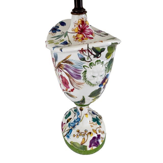 Neoclassical 1980s Italian Botanical Painted Ceramic Urn Table Lamp With Lion Masks & Turquoise Finial Neoclassical For Sale - Image 3 of 14
