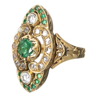 19.2 Karat Gold Ring with Emeralds For Sale