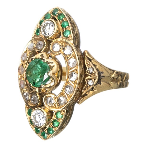 19.2 Karat Gold Ring with Emeralds For Sale
