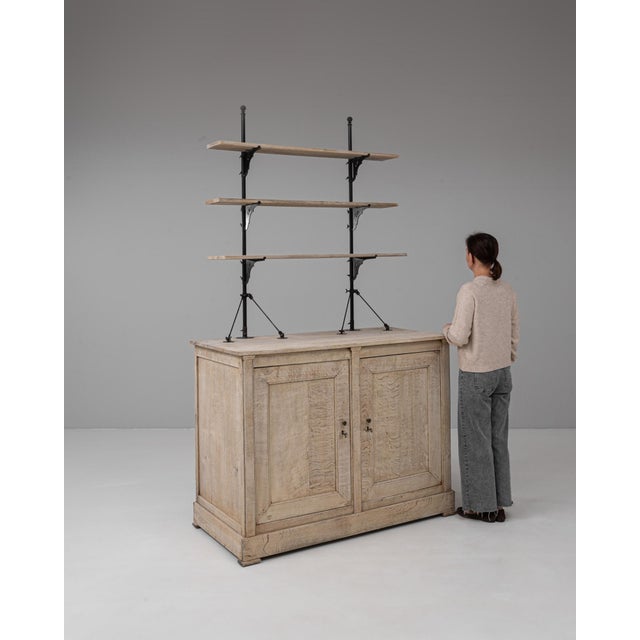 Early 20th Century 1900s French Oak Display Cabinet For Sale - Image 5 of 18