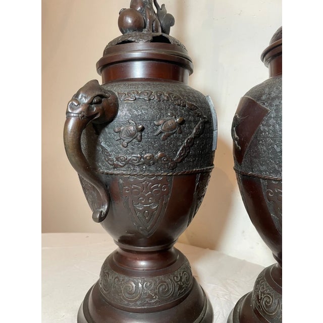 Pair 2 Large Antique Chinese Lidded Incense Urns Vase Figural Bronze Table Lamps For Sale - Image 13 of 14