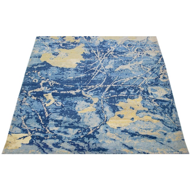 Indian 2010s Wool & Silk Modern Handmade Rug With Abstract Blue/Yellow Motif For Sale - Image 3 of 7