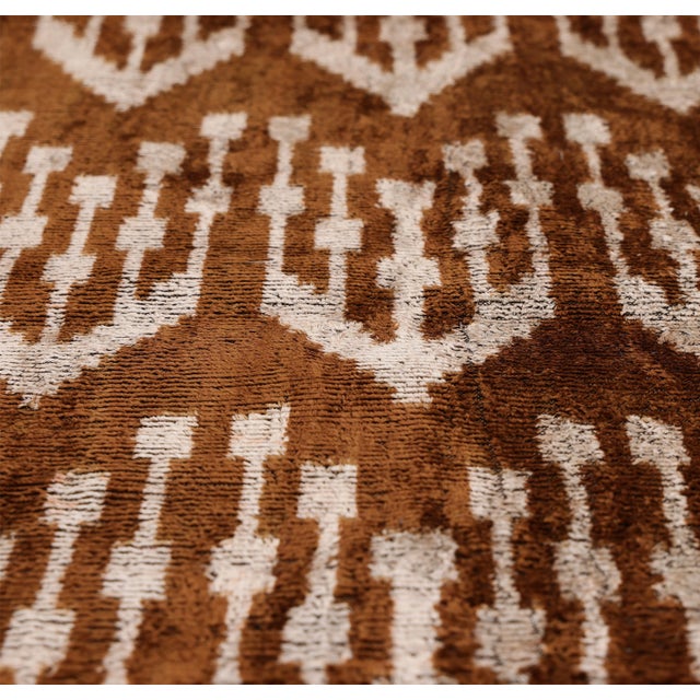 Luxury Handwoven Ikat Silk Velvet Pillow 20x20 Inch – Earthy Brown & Ivory For Sale In San Francisco - Image 6 of 8