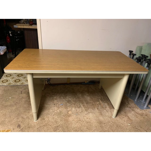 1970s Mid-Century Modern McDowell and Craig Vintage Metal Writing Desk For Sale - Image 12 of 13