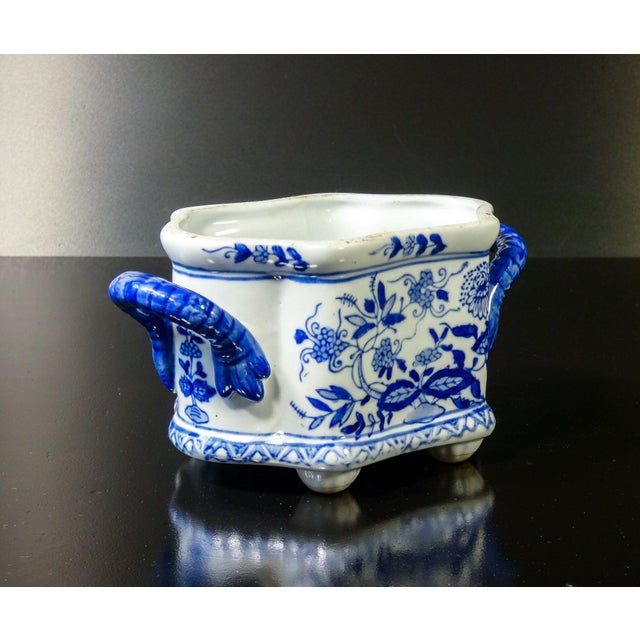 Painted Porcelain Bowl, China For Sale - Image 6 of 9