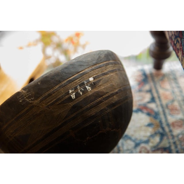 African Vintage African Wooden Bowl For Sale - Image 3 of 8