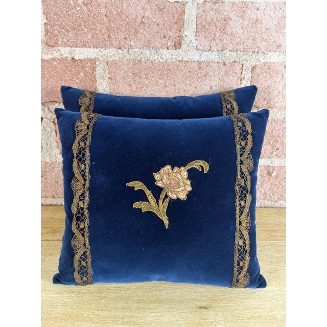 Pair of French Sapphire Velvet Pillows With 19th Century Gold Metallic Appliques For Sale - Image 10 of 11