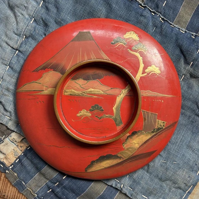 Wooden Maki-E Lacquerware Bowl with Lid, 1890s For Sale - Image 12 of 16