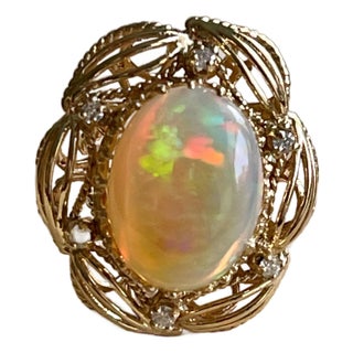 15 Carat Oval Shape Ethiopian Opal Cocktail Ring 14 Karat Yellow Gold Solid Ring For Sale