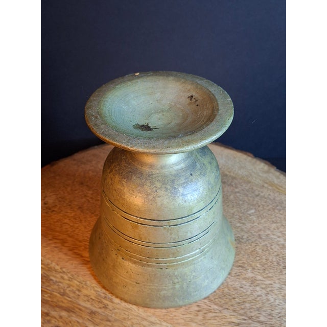 18th Century Heavy Cast Brass Lathe-Turned Mortar and Pestle For Sale - Image 11 of 15