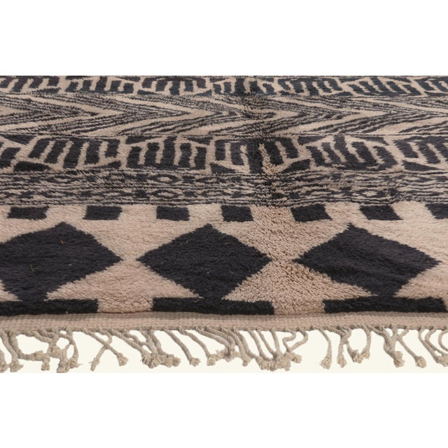 Berber Tribes of Morocco Contemporary Beni Mrirt Moroccan Rug, 07'03 X 08'08 For Sale - Image 4 of 10