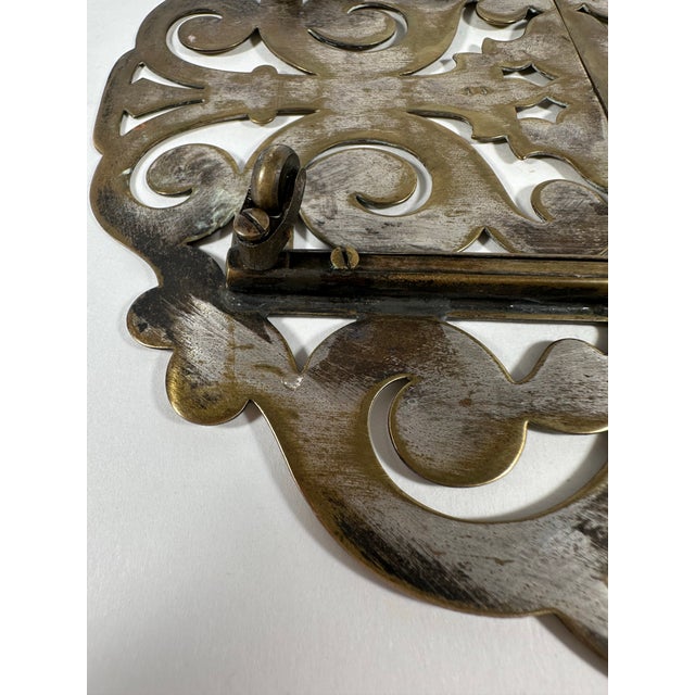 French Antique Rolling Expandable Brass Silverplate Trivet by Au Bon Marché Paris, Late 19th C. For Sale - Image 4 of 12