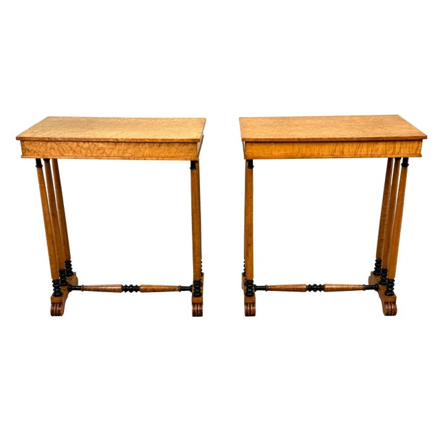 Early 19th Century Early 18th Century Regency Birdseye Maple Occasional Tables, Set of 2 For Sale - Image 5 of 17