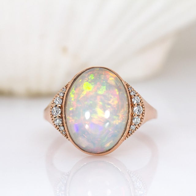 Art Deco 7.11cts Ethiopian Opal W Natural Diamond Accents Ring in 14k Solid Gold |17x13mm For Sale - Image 3 of 7