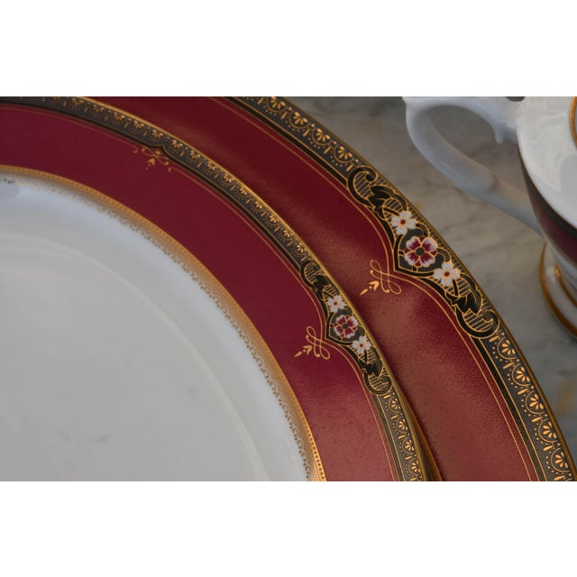 1960s 1960s Elegant Mid-Century Japanese Bone China Service for 12 in White and Noble Red For Sale - Image 5 of 17