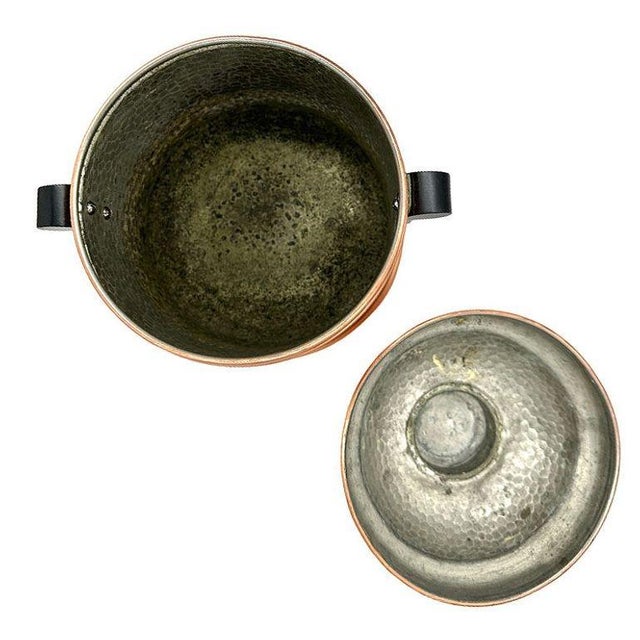 Metal 1930s Hammered Copper Tin Lined Humidor with Bakelite Handles by Revere For Sale - Image 7 of 7