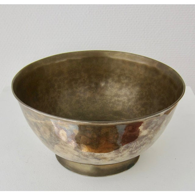 Geoffrey BAWA (23 July 1919 – 27 May 2003), was a Sri Lankan architect. He was among the most influential Asian architects...