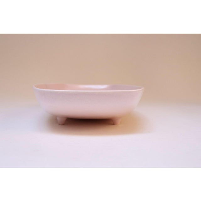 Ceramic Vintage Pink Ceramic Elongated Footed Tray by Royal Haeger For Sale - Image 7 of 12