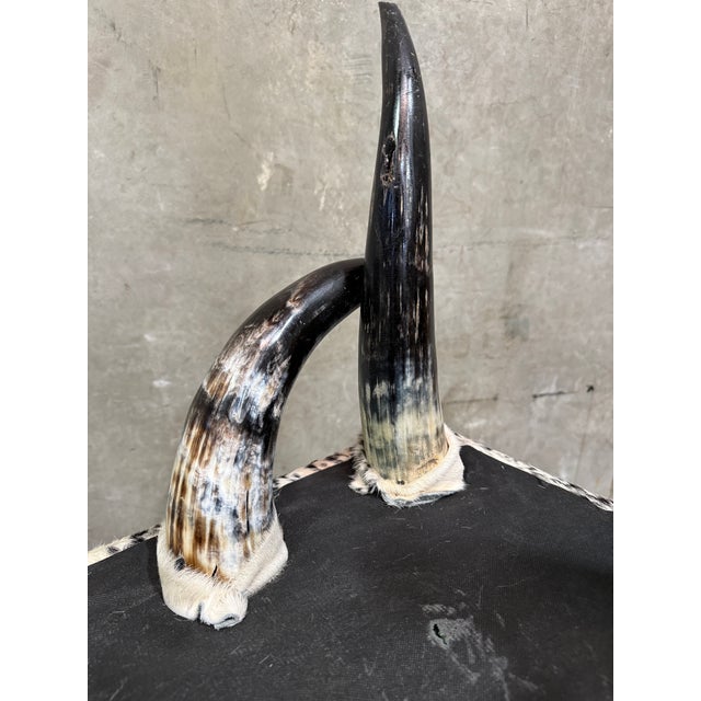 Animal Skin 1970s Steer Horn Bench Cowhide Seat Nailhead Western Ranch Longhorn Speckled 48in For Sale - Image 7 of 12