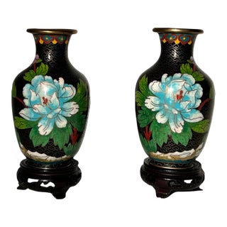 Pair of Vintage Chinese Cloisonné Vases For Sale