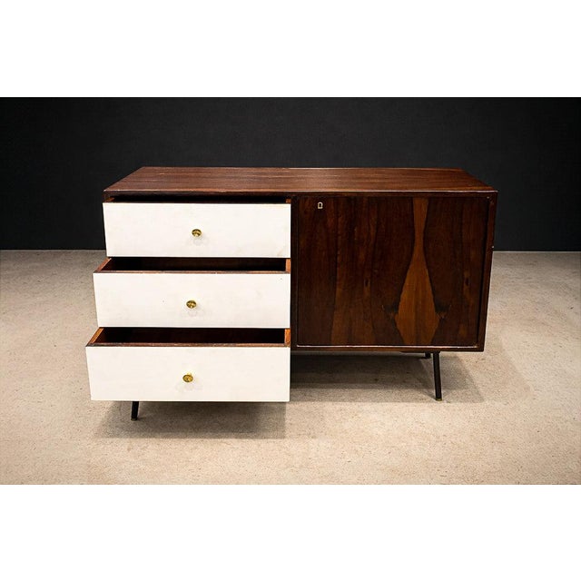 1950s Sideboard in Rosewood & Formica, Geraldo de Barros for Unilabor, Brazil, 1950s — Lot 185 For Sale - Image 5 of 16