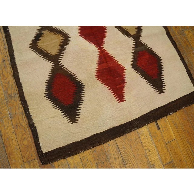 1930s White Geometric Antique American Navajo Rug 2' 10" X 6' 4" Flatweave Wool Carpet For Sale In New York - Image 6 of 9