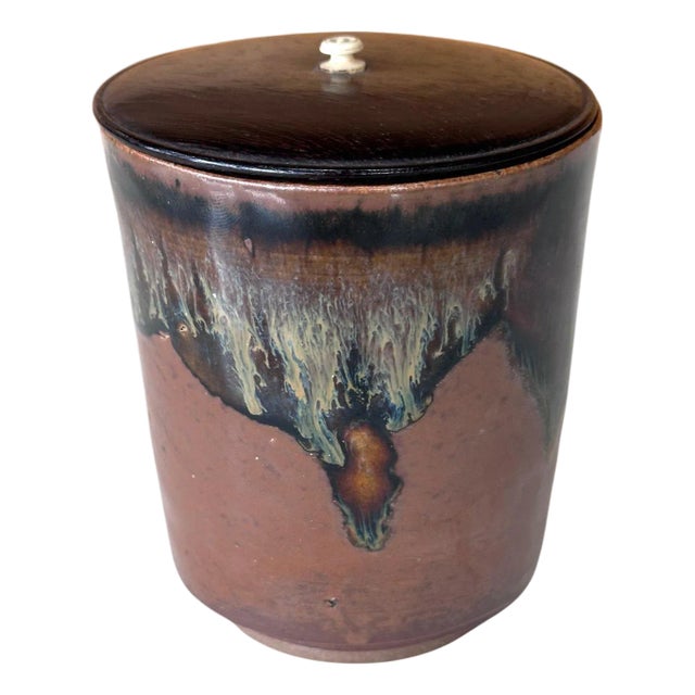 19th Century Japanese Ceramic Takatori Ware Hoso Mizusashi For Sale