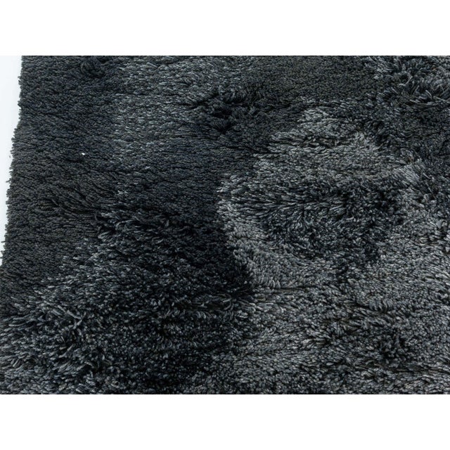 Early 21st Century Contemporary Shag Rug by Doris Leslie Blau For Sale - Image 5 of 9