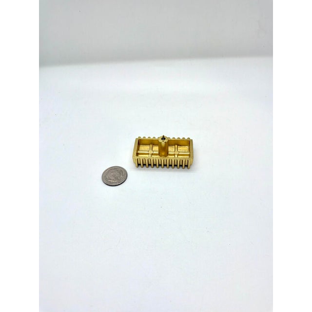 Contemporary Thomasville Rectangle Knob Satin Brass For Sale - Image 3 of 4