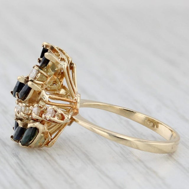 Modern 2.40ctw Blue Sapphire Diamond Ring 14k Yellow Gold Size 6.5 Cocktail For Sale - Image 3 of 8