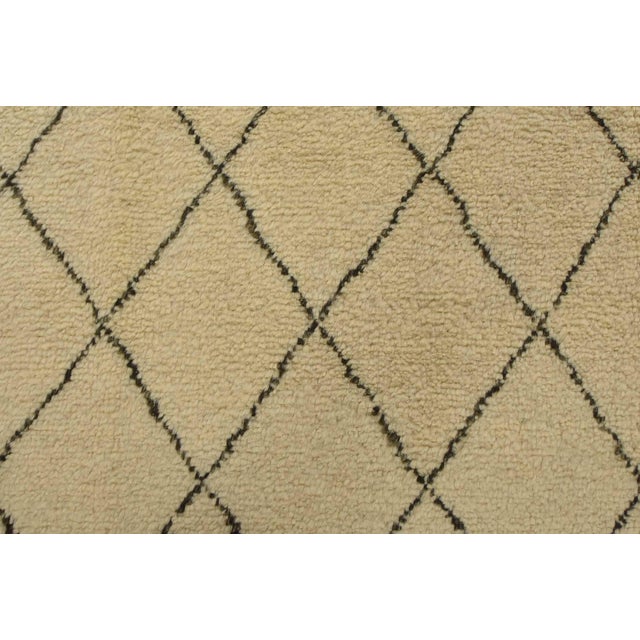 Textile Moroccan Rug 8'1'' X 10' Ivory Wool Contemporary Hand-Knotted Carpet For Sale - Image 7 of 12