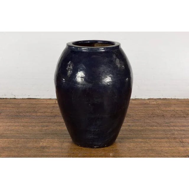 Asian Vintage Oversized Thai Midnight Blue Glazed Water Vessel with Tapering Lines For Sale - Image 3 of 13
