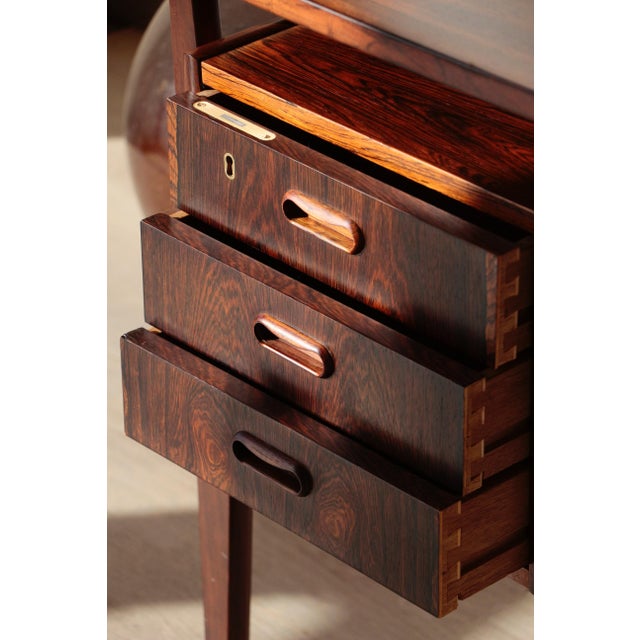 Mid-Century Modern Vintage Rosewood Desk by Gunner Nielsen for Tibergaard, 1960 For Sale - Image 3 of 18
