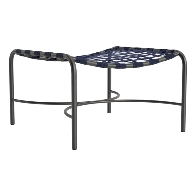 Brown Jordan Kantan Aluminum Suncloth Ottoman, Textured Pewter frame with Marine fabric For Sale