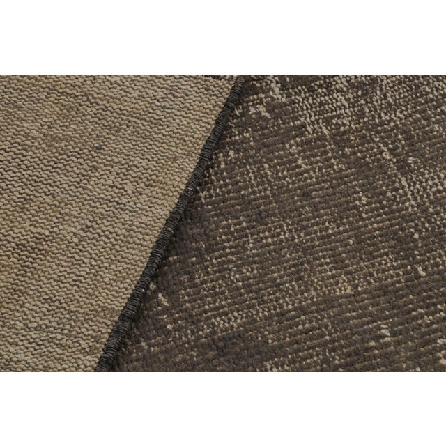 Textile 1970s Vintage Zeki Müren Plain Rug in Gray For Sale - Image 7 of 7