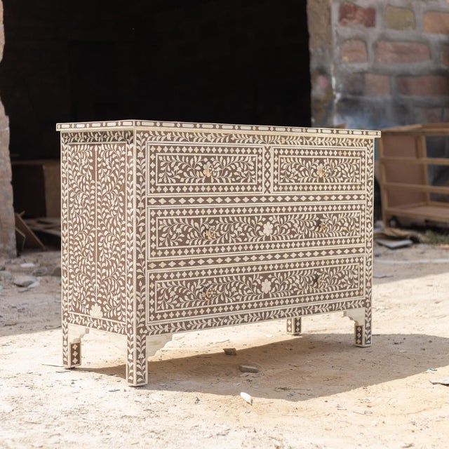 Arabesque Bone Inlay Four Drawer Chest - Grey by House of Jaipur For Sale - Image 6 of 7