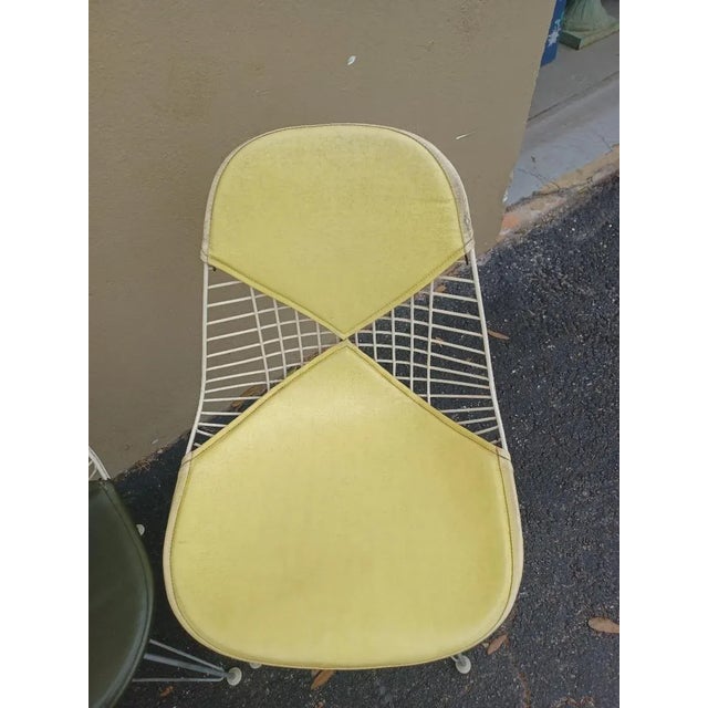 1950s Vintage Mid Century Set of 4 Herman Miller Bikini Chairs For Sale - Image 5 of 7