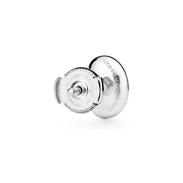 Contemporary Late 20th Century Platinum Tiffany & Co "Elsa Peretti" Bean Design Earrings, A Pair For Sale - Image 3 of 4