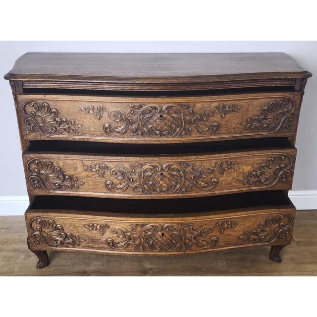 French Louis XVI Chest of Drawers in Oak For Sale - Image 11 of 14
