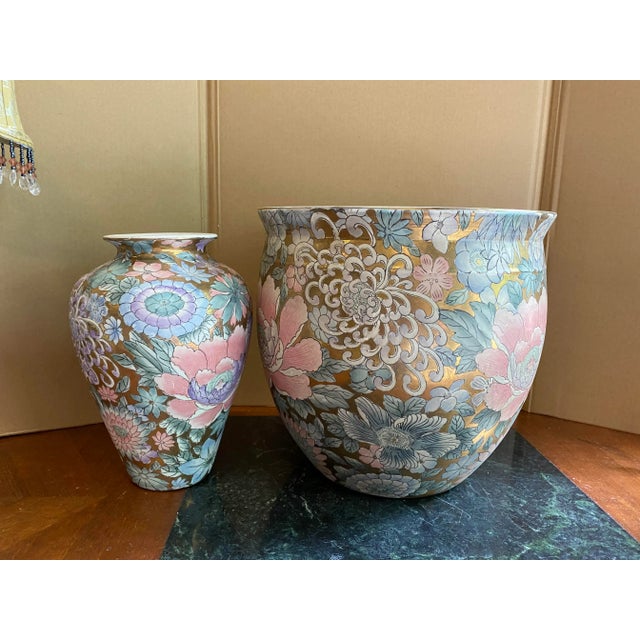 Beautiful vases in great condition. Great for the interior designer. Great to display plants or decorative objects. 11.5 x 7