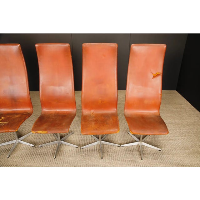 1960s 'Oxford' Highback Swivel Chair by Arne Jacobsen for Fritz Hansen, 1968, Signed For Sale - Image 5 of 18