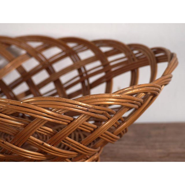 Rustic Vintage Hand Woven Wicker Basket, 1920 For Sale - Image 3 of 6