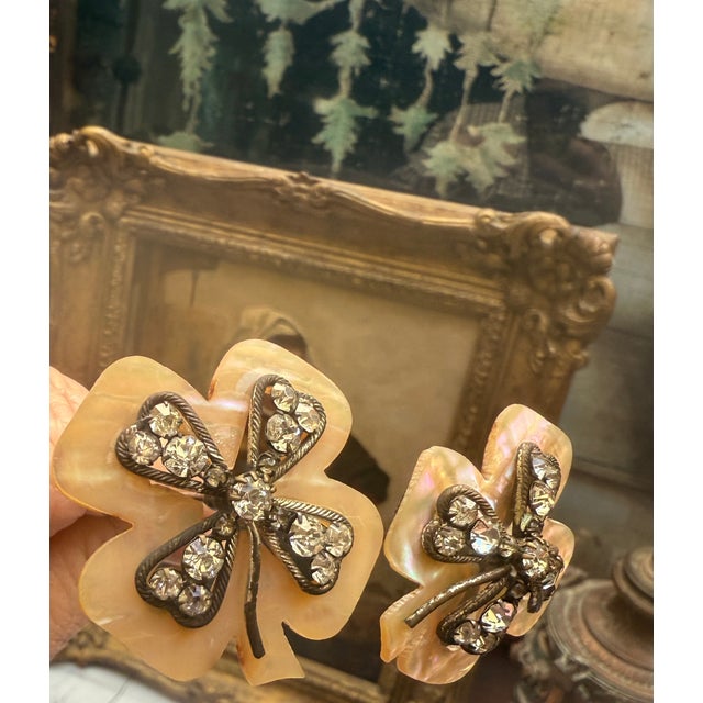 Antique Edwardian Mother-of-Pearl Clover Hatpins With Cut Glass & Original Acorn Caps — Pair, C. 1895-1915 For Sale - Image 4 of 12