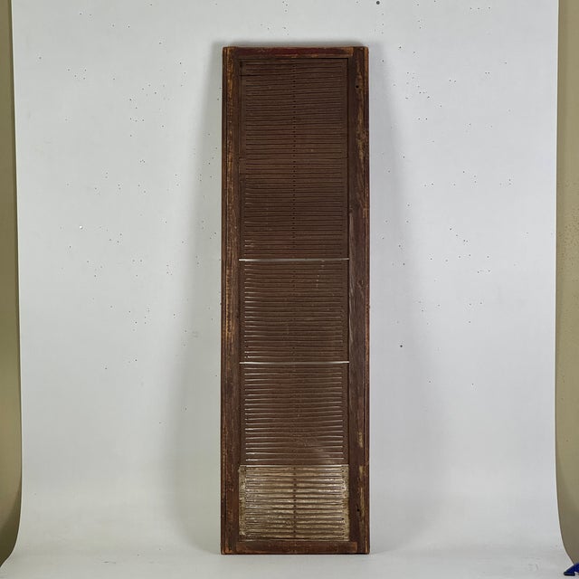 Tape looms were used to weave narrow, sturdy strips of fabric called "tapes" before the invention of zippers, snaps,...