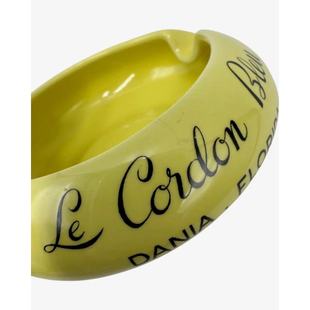 Mid-Century Modern Vintage Le Cordon Bleu Restaurant Dania Beach, Florida Yellow Ashtray For Sale - Image 3 of 9