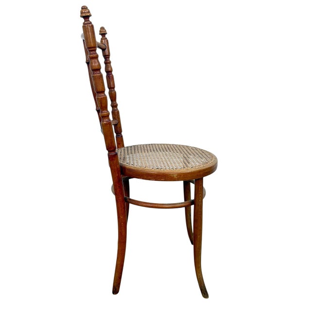 Antique Bentwood Café Chairs in the style of Thonet and Fischel, 1890s, Set of 4, in Very Good conditions. Designed 1890...