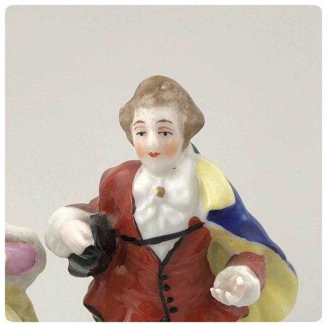 German Porcelain Figurine of a Lady and Gentleman by Alfred Voight A. G., Sitzendorf, Early 20th Century For Sale - Image 4 of 6